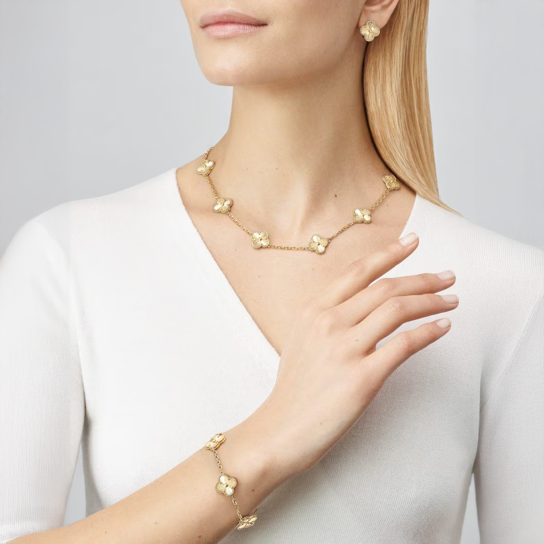 Clover Set in Gold