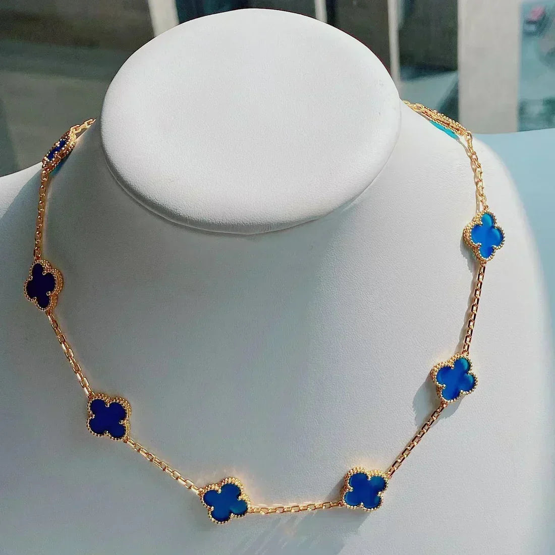 KLEEBLATT | 10 Motive Blau Halskette