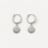 Strahlende Sonnen-Charm-Hoops