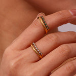 Adeline Schmaler Ring in Gold