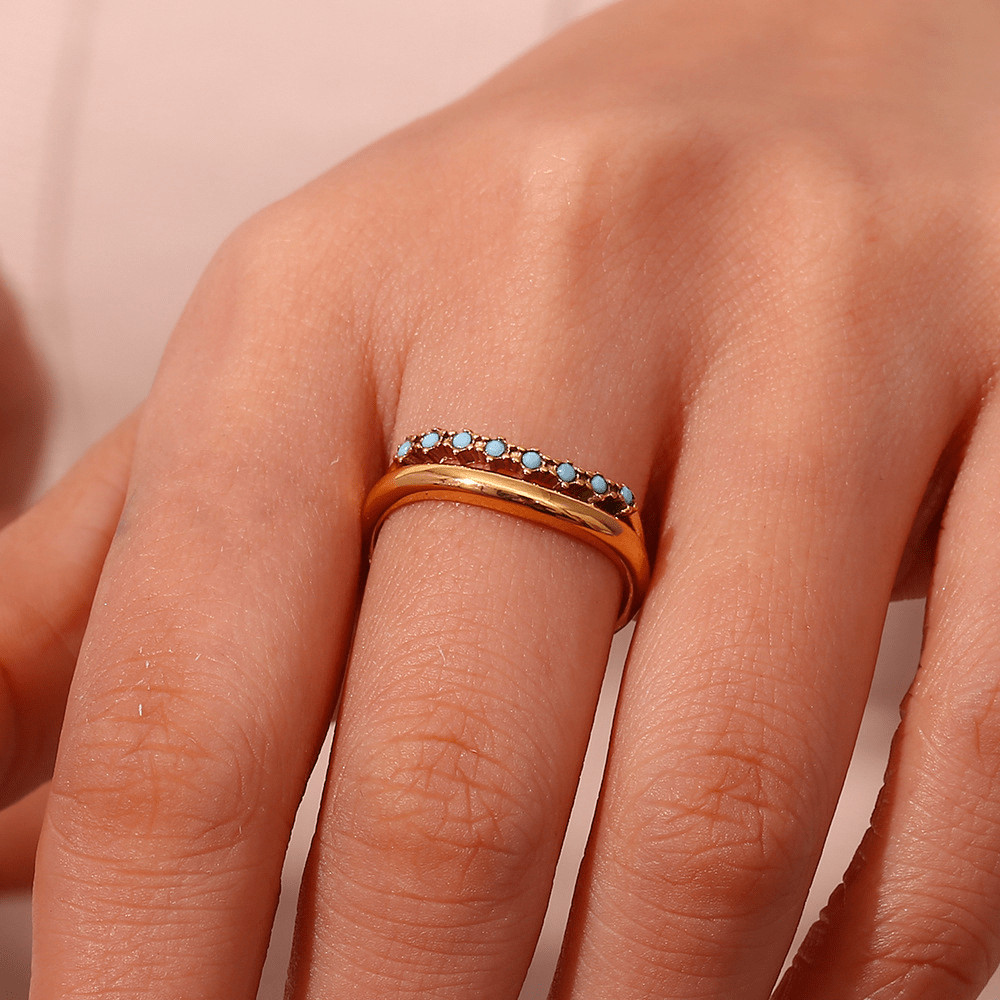 Adeline Schmaler Ring in Gold