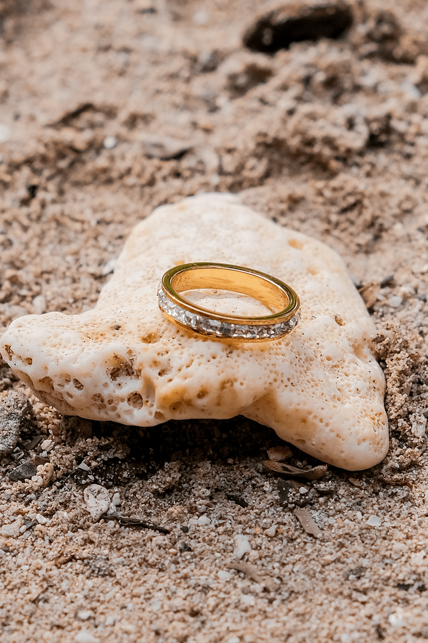 Alleria Strahlender Ring in Gold