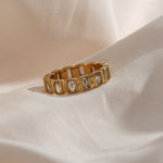 Calla Funkelnder Ring in Gold