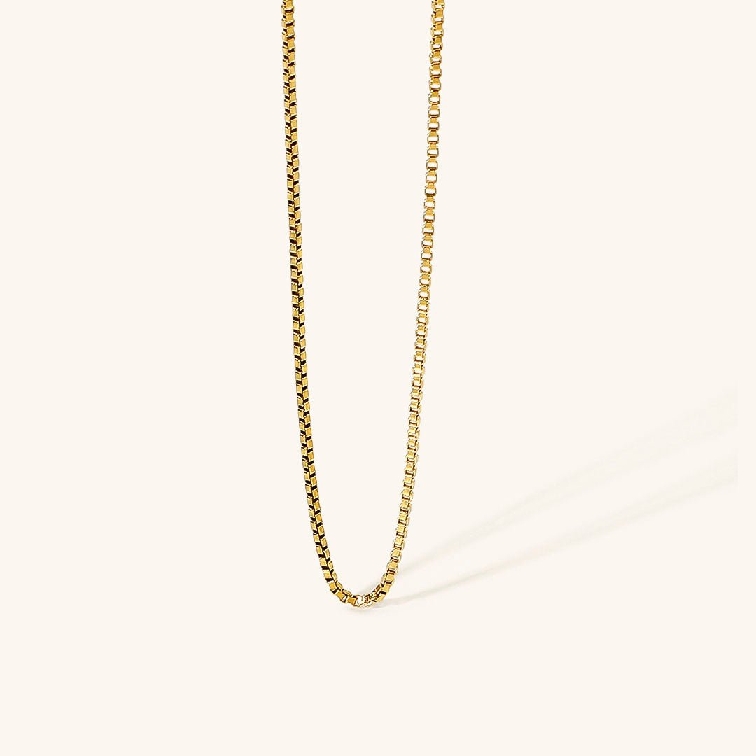 Geordyn Kantige Halskette in Gold