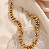 Gianna Grobe Gliederhalskette in Gold
