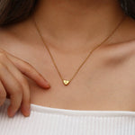 Herz-Initialenhalskette in Gold