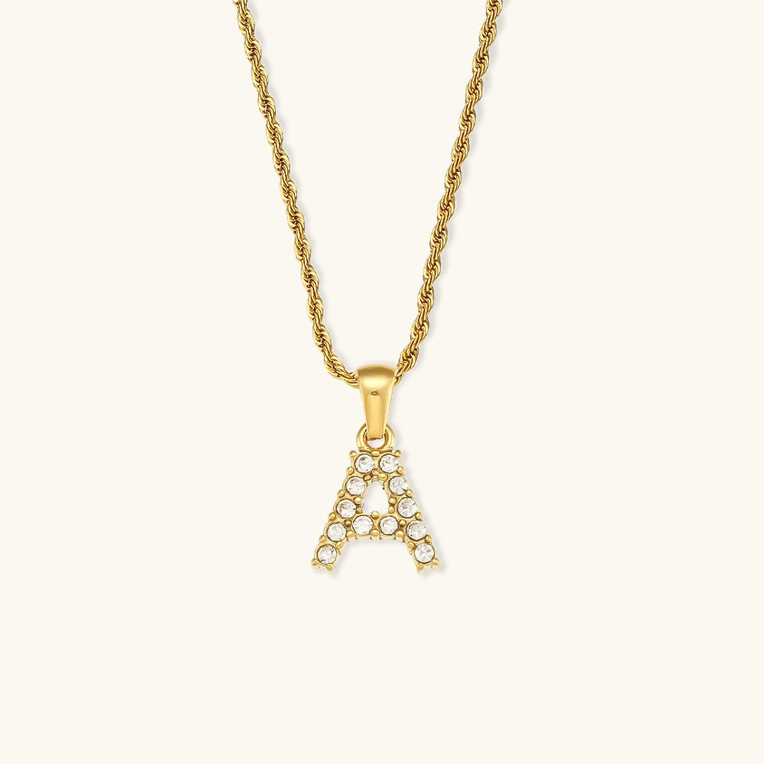 Maeve Diamant-Initialenhalskette in Gold