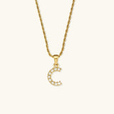 Maeve Diamant-Initialenhalskette in Gold