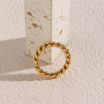 Melody Gedrehter Ring