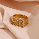 Miles Ring mit Schlangenmuster in Gold