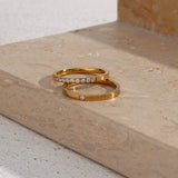 Sage Minimalistischer Ring in Gold