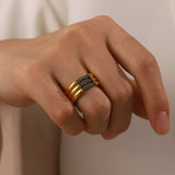 Serenity Glitzernder Ring in Gold
